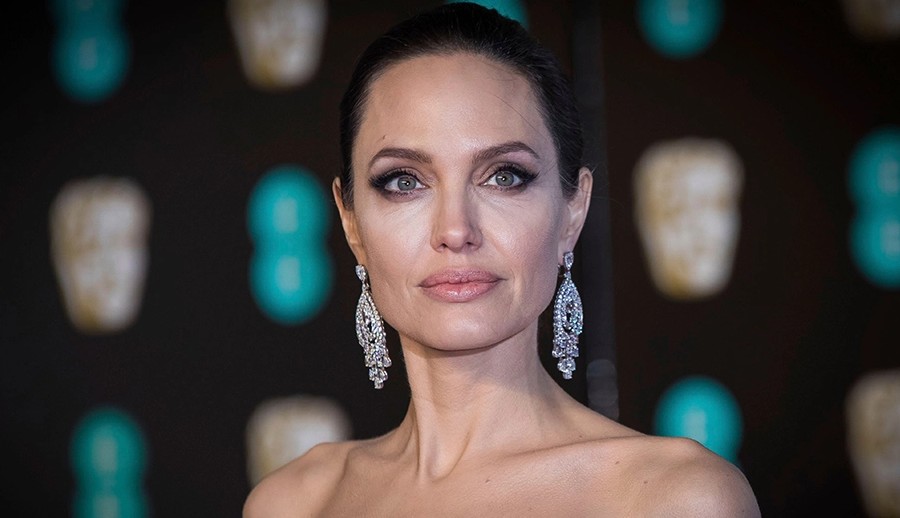 angelina_jolie