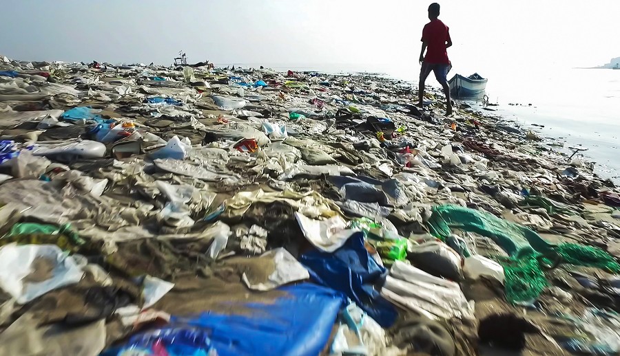 marea de plastico