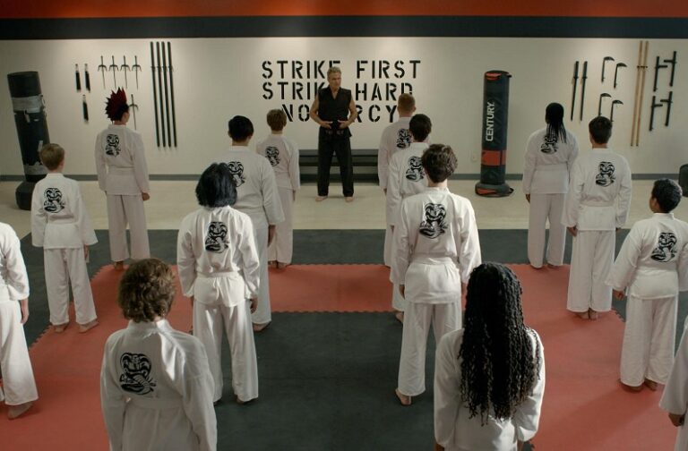 cobra kai_cuatro