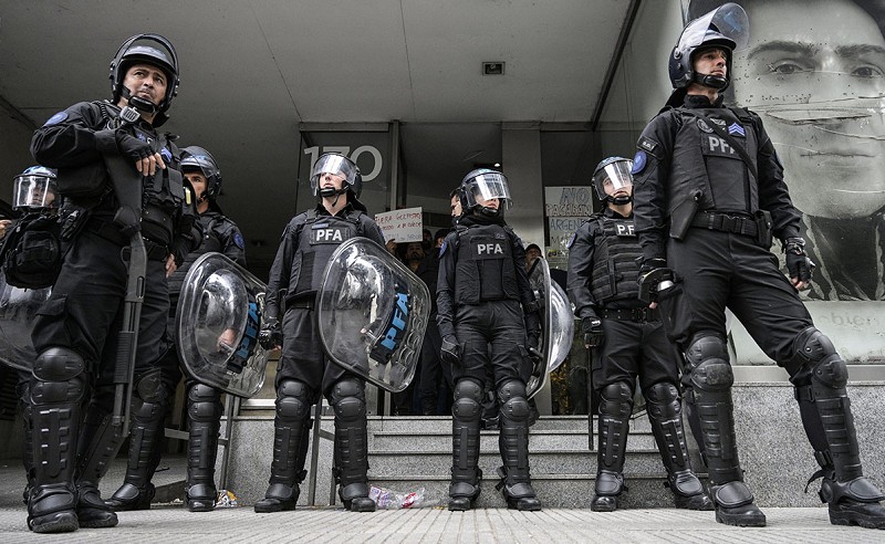 policia