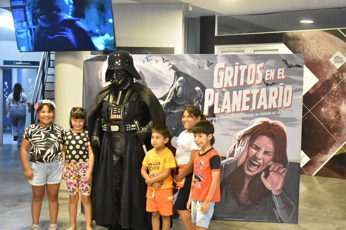 gritos en el planetario